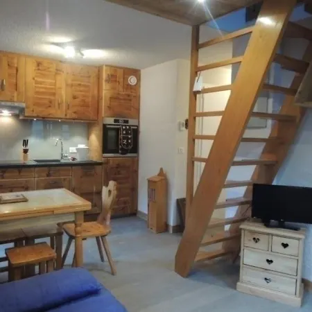 Cosy Avec Garage Prive - 5 Personnes A - Fr-1-198-121 * Châtel
